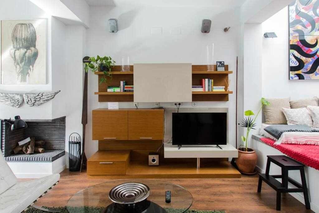 Lujoso Apartamento Con Patio En Triana Sevilla المظهر الخارجي الصورة